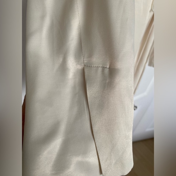 Zara NWT Short Satin Effect Dress Size XS Cream Colour - Picture 9 of 13